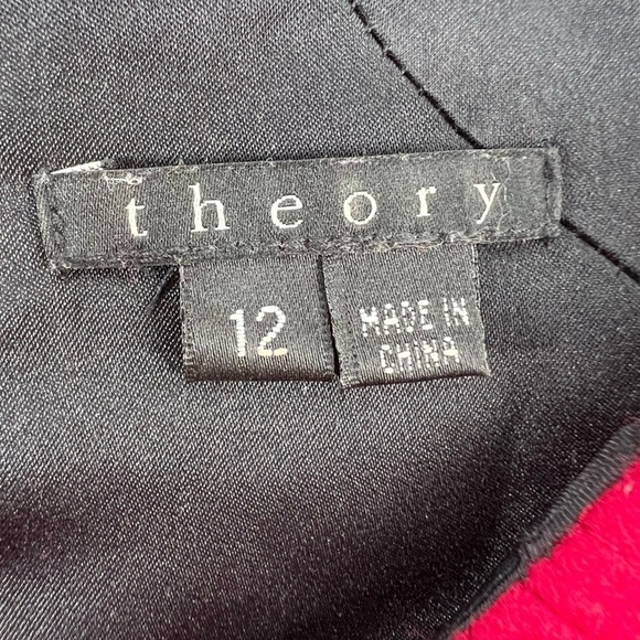 Theory Red Wool Sleeveless Lined Pleated Dress Size 12 Women’s - Picture 2 of 7